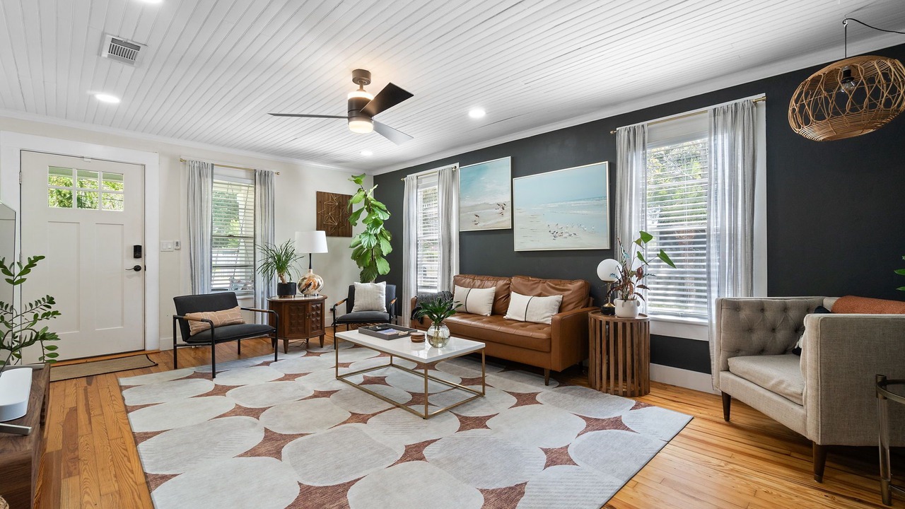 Photo of Livingroom in South Pensacola
