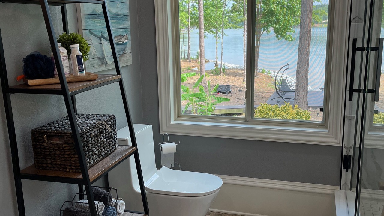 Photo of Bathroom in Wedowee