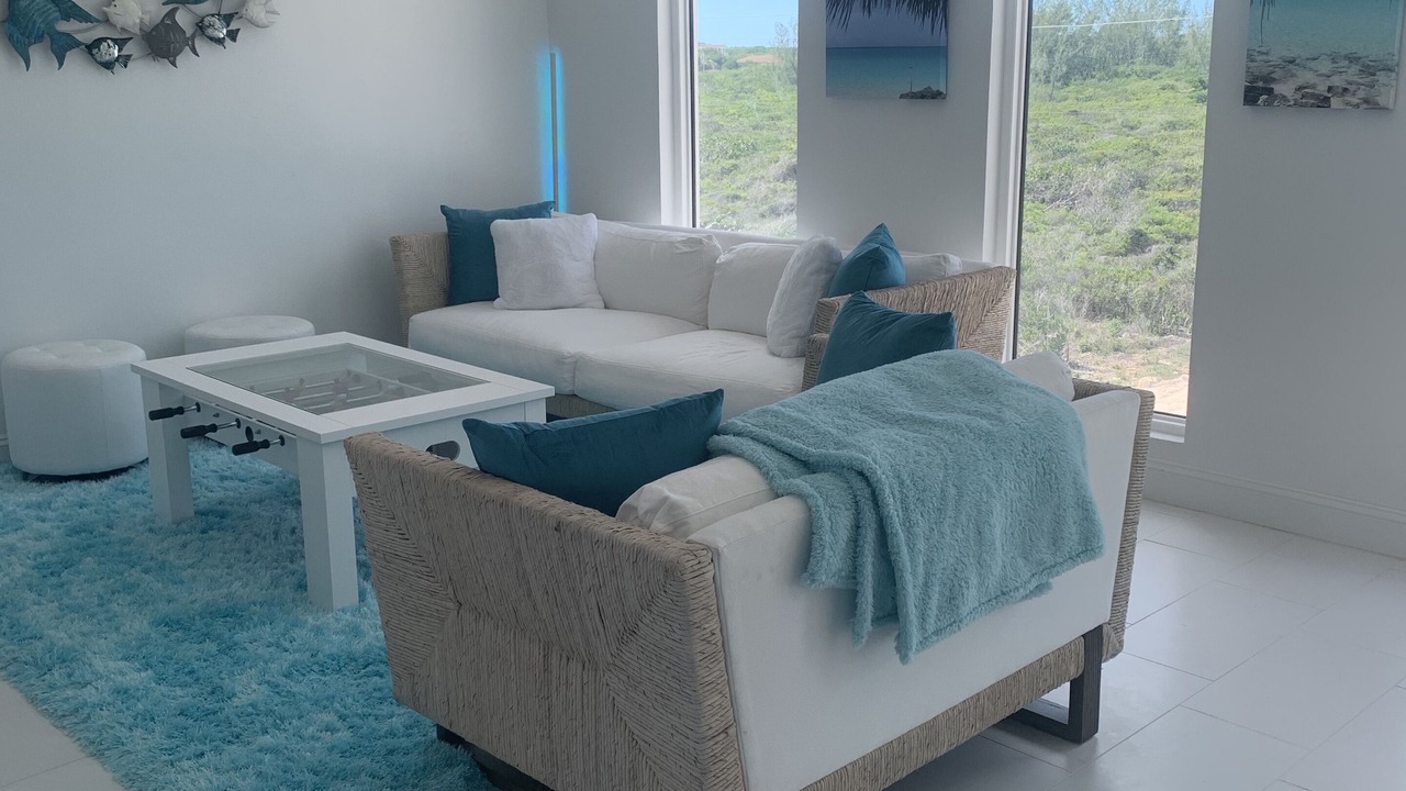 Photo of Livingroom in Farmer's Hill