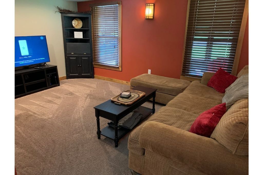 Photo of Livingroom in East Palmyra