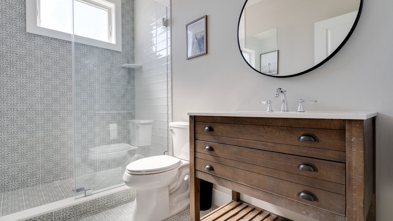 Photo of Bathroom in Surf City