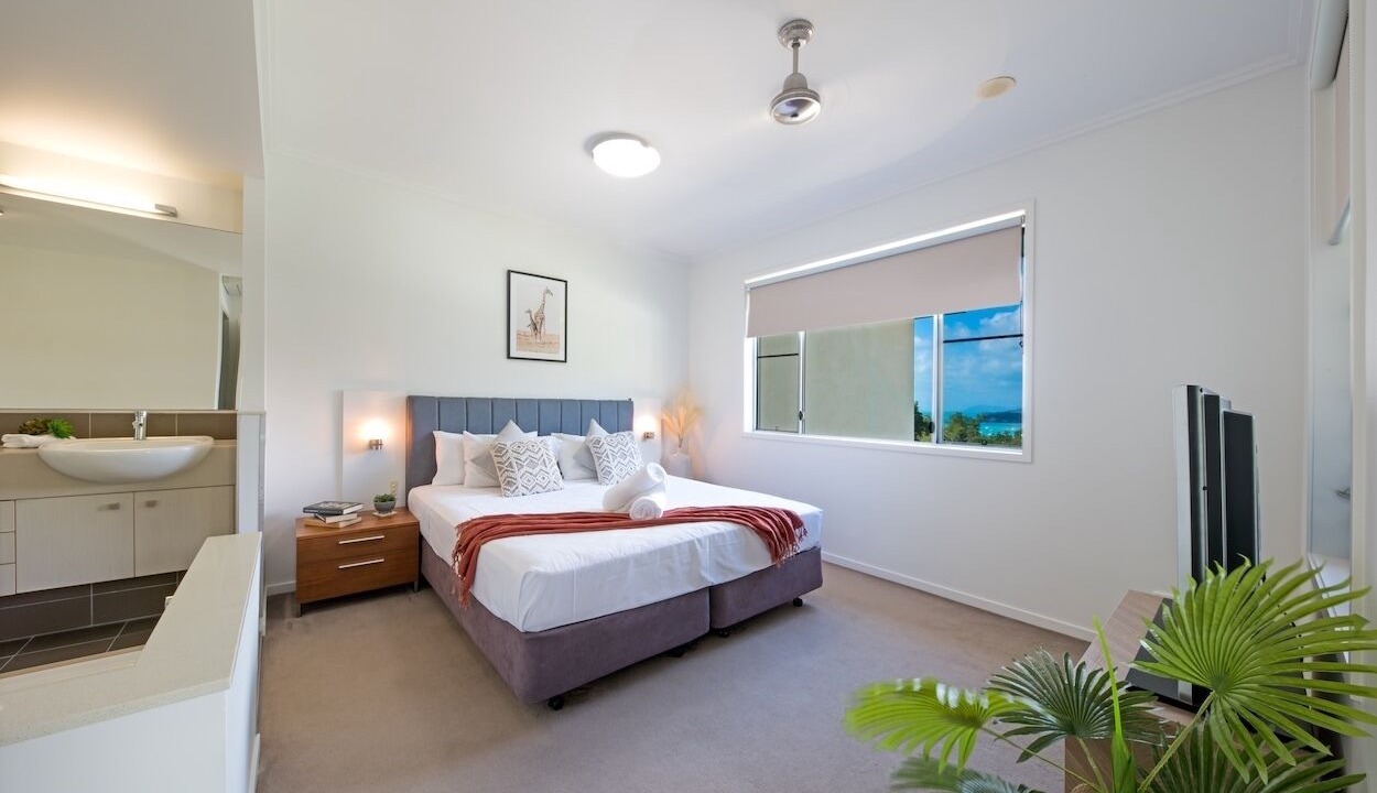 Photo of Bedroom in Airlie Beach