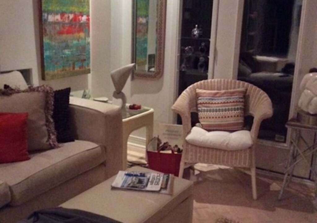 Photo of Livingroom in Caledon