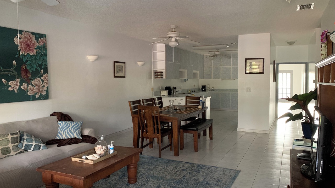 Photo of Livingroom in Williams Town