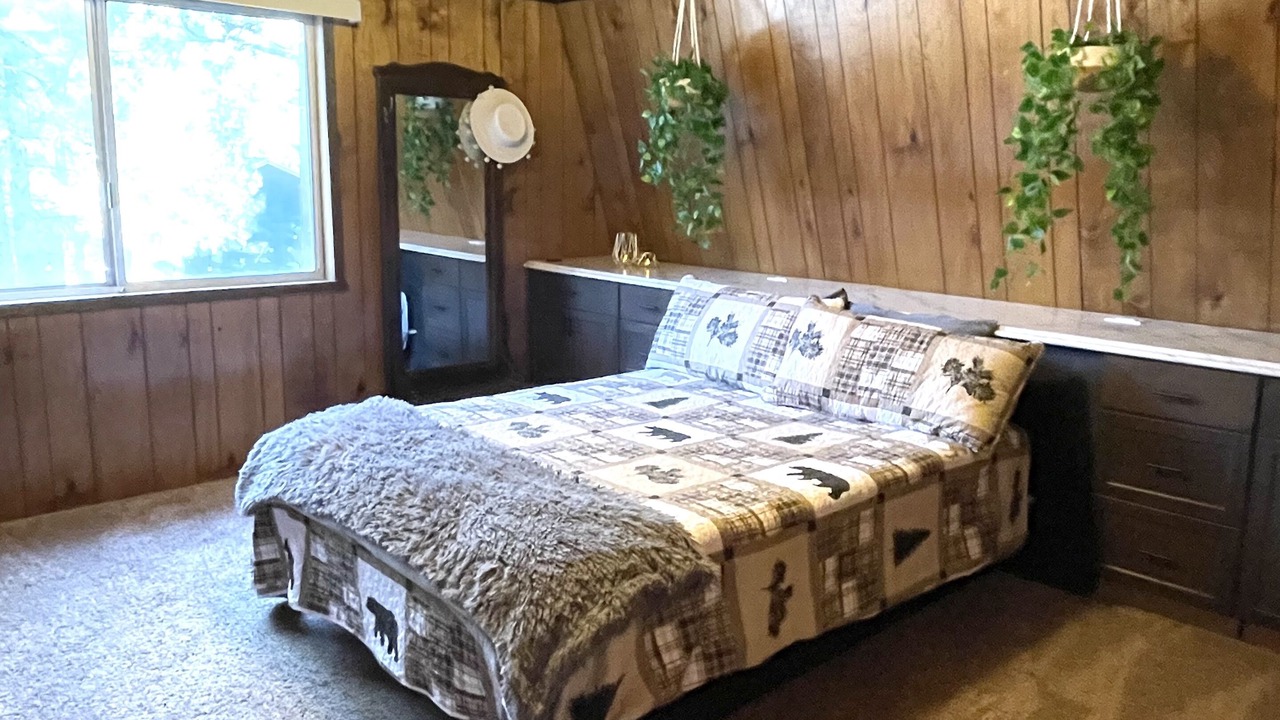 Photo of Bedroom in Woodlands
