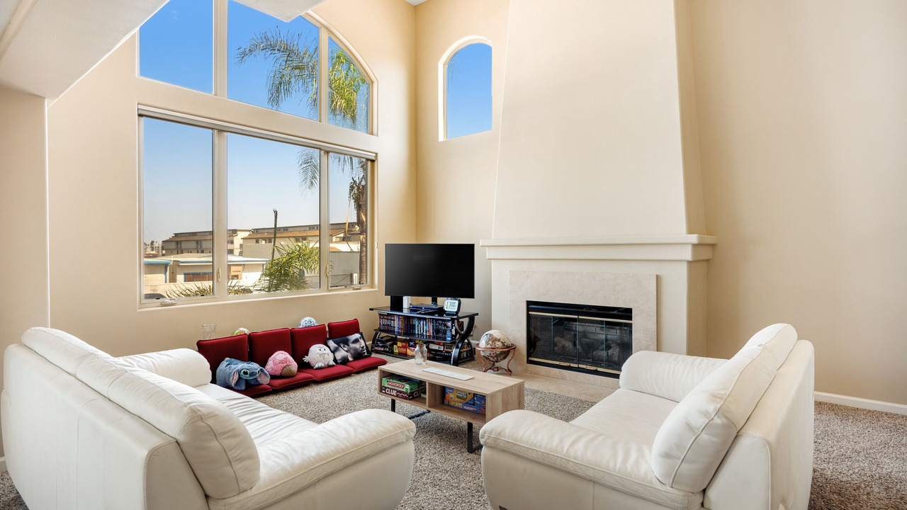 Photo of Livingroom in Hollywood Beach