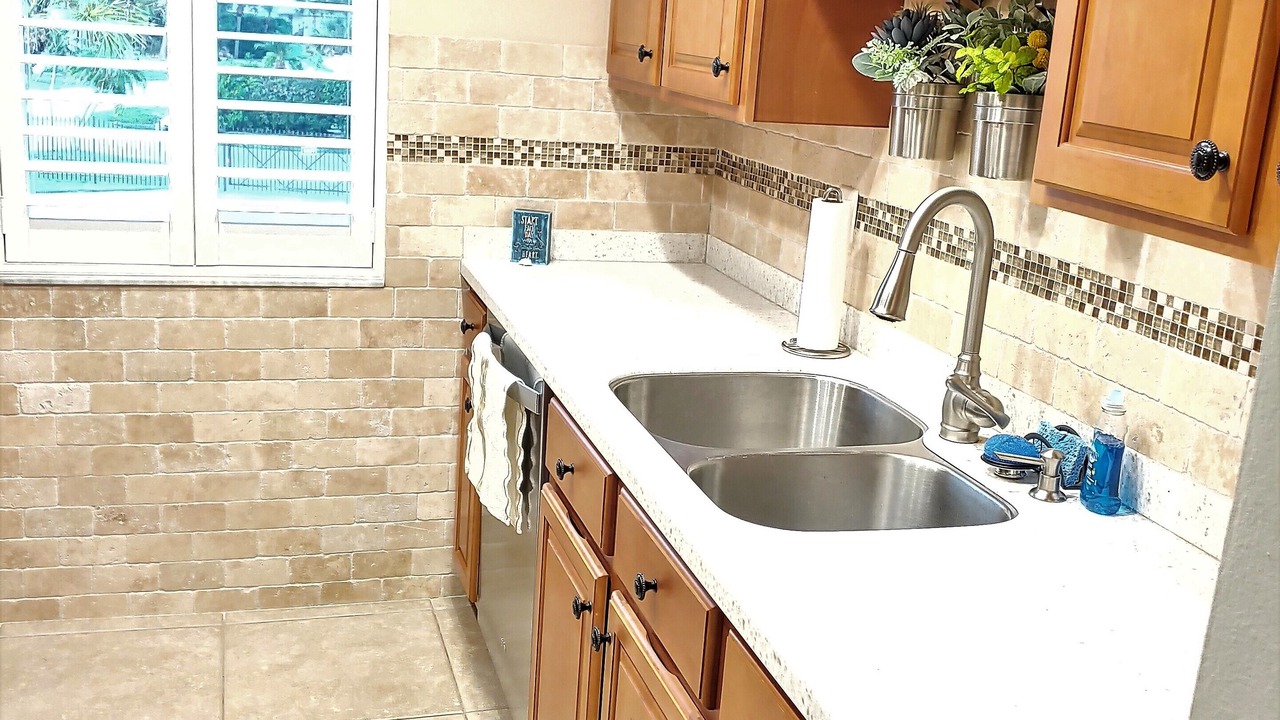 Photo of Kitchen in Golden Beach