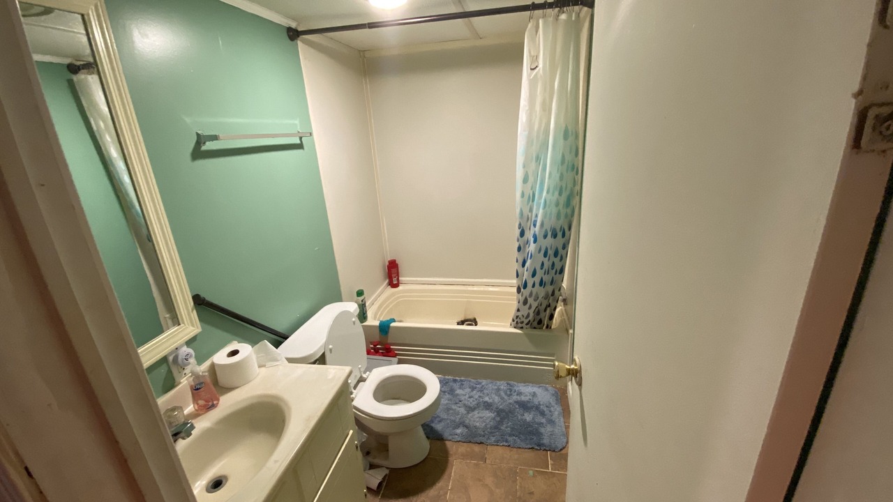 Photo of Bathroom in Jemison