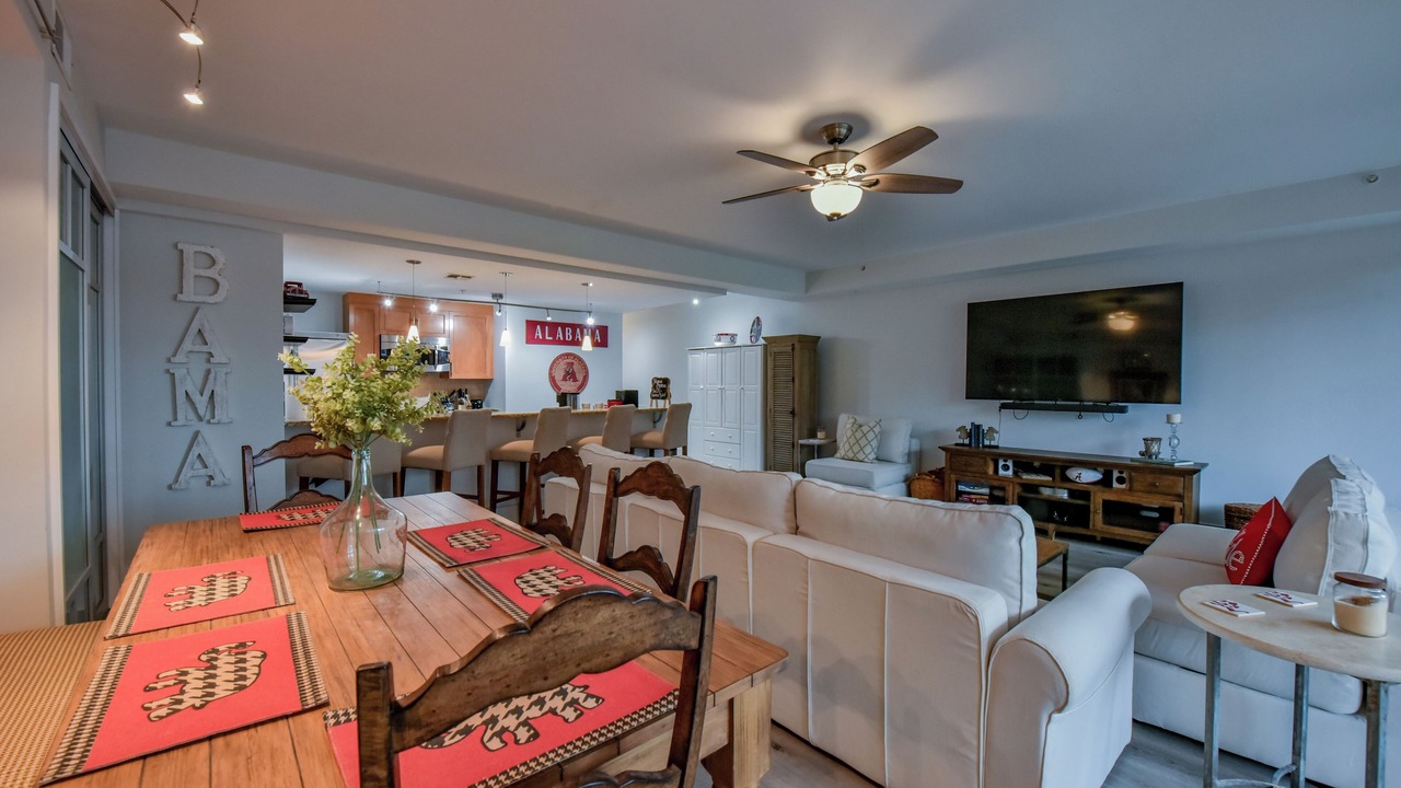 Photo of Livingroom in Tuscaloosa