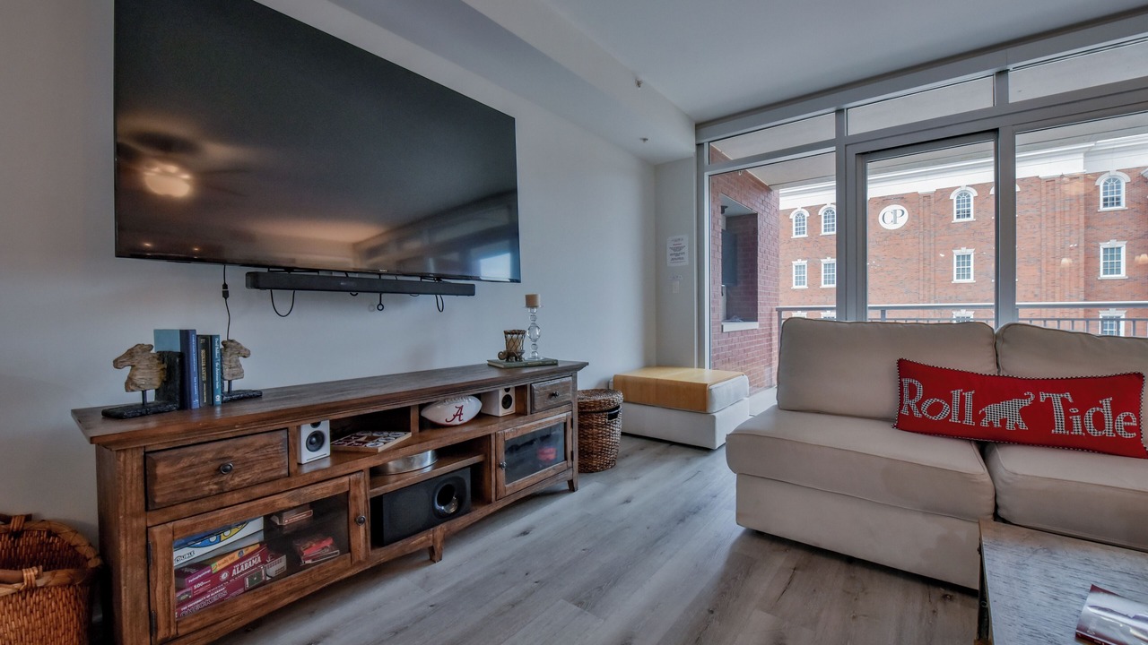 Photo of Livingroom in Tuscaloosa