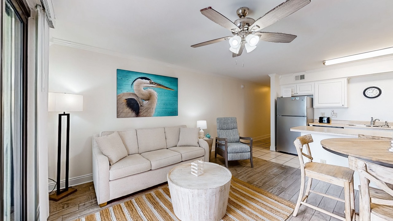 Photo of Livingroom in Orange Beach