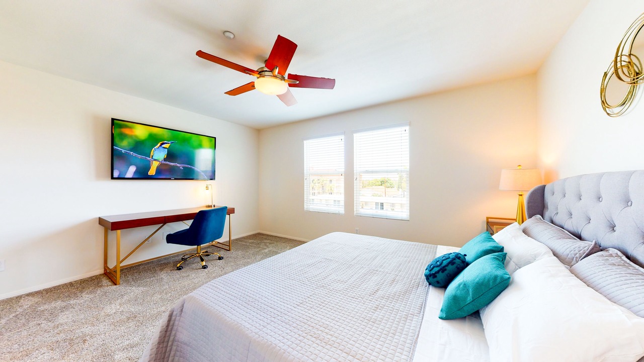 Photo of Bedroom in Anaheim Resort