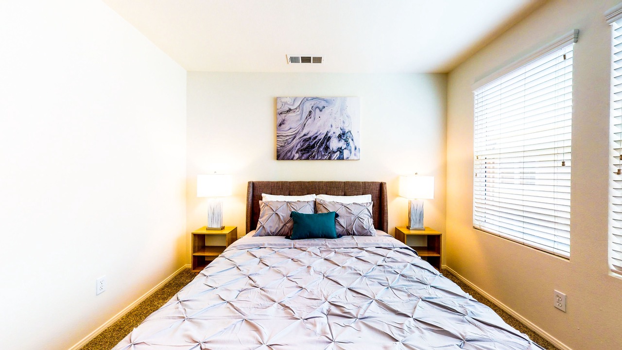 Photo of Bedroom in Anaheim Resort