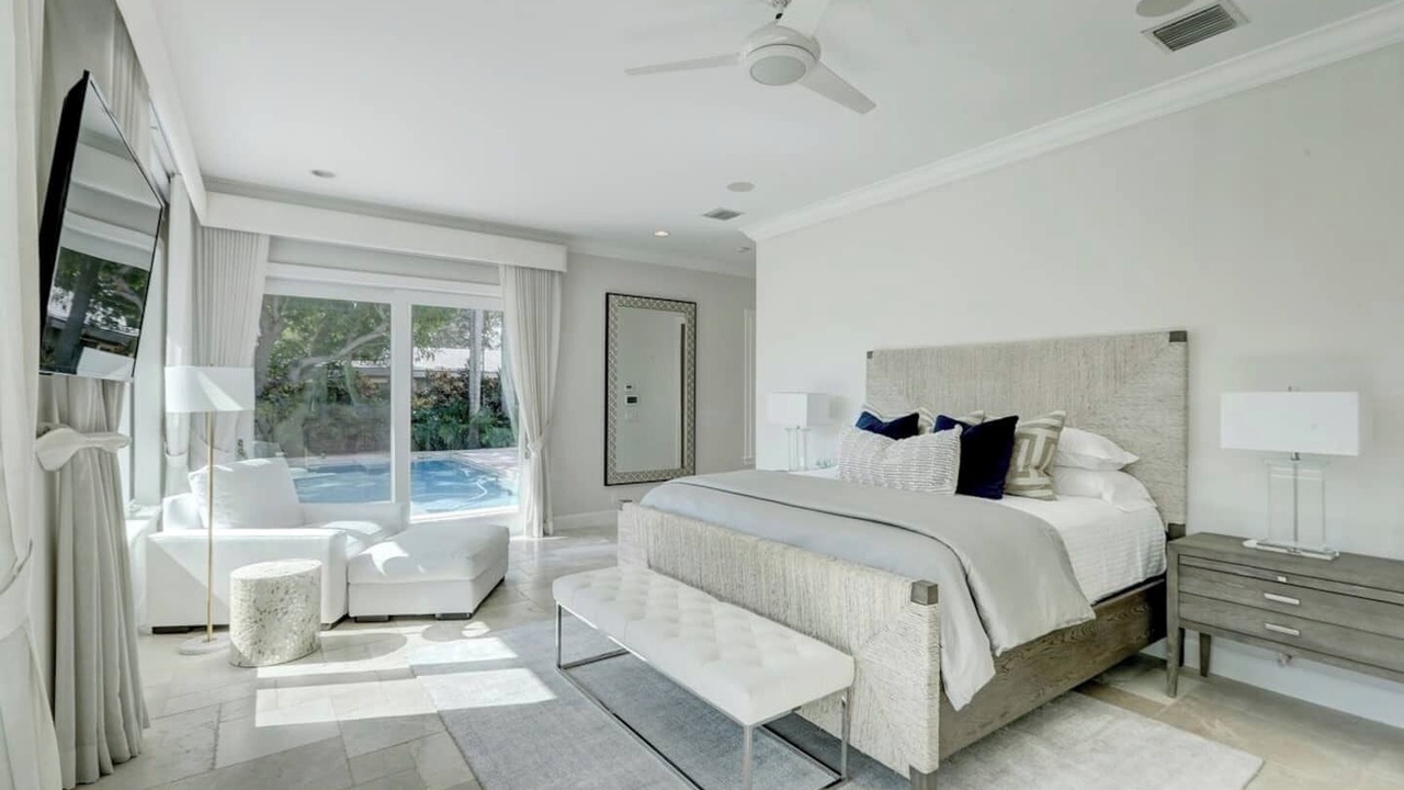 Photo of Bedroom in 17th Street Causeway