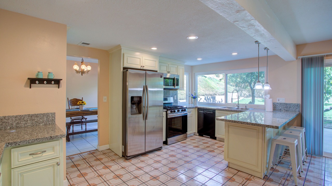 Photo of Kitchen in Montebello