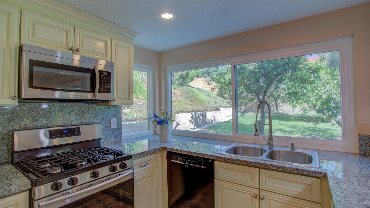 Photo of Kitchen in Montebello