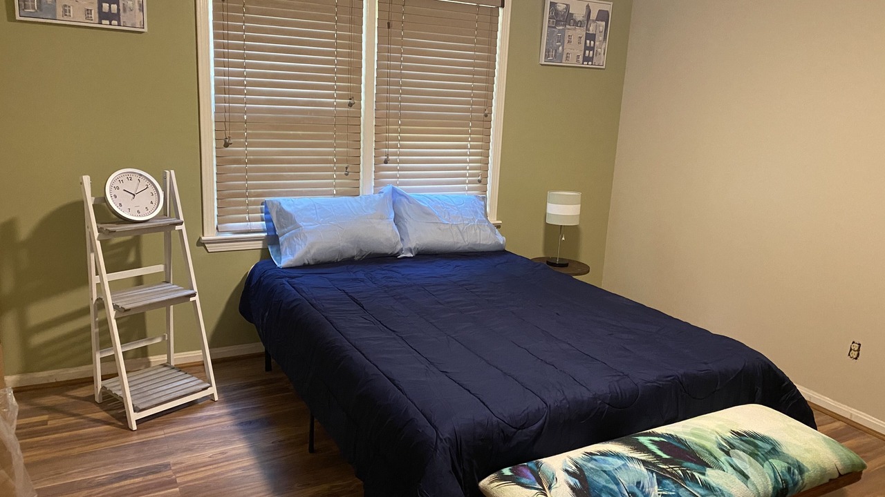 Photo of Bedroom in Tuscaloosa