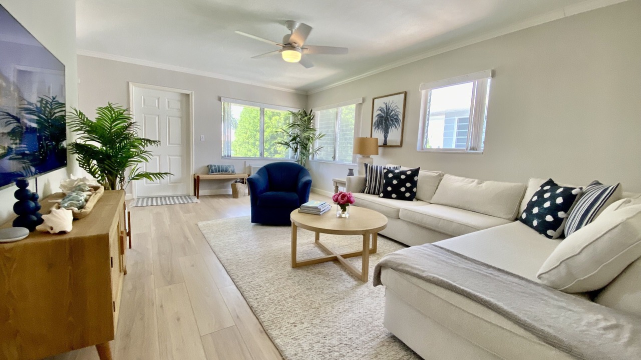Photo of Livingroom in Old Naples
