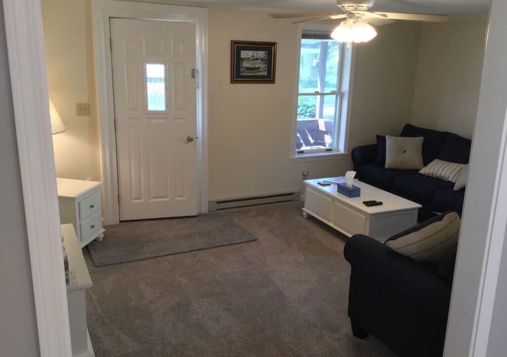 Photo of Livingroom in Mayville