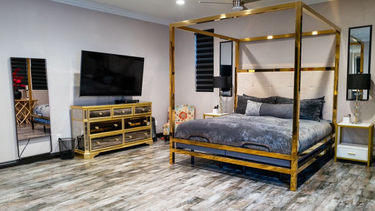Photo of Bedroom in North Central