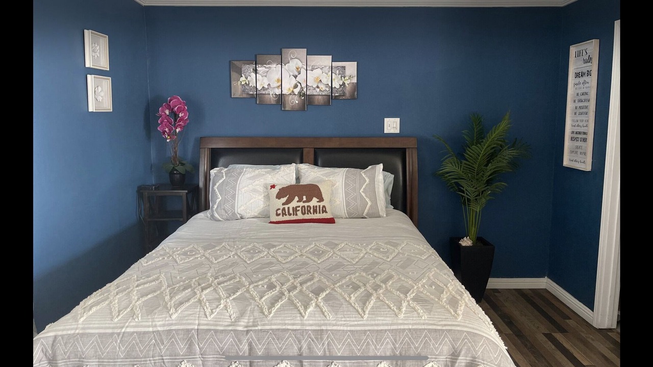 Photo of Bedroom in Montebello