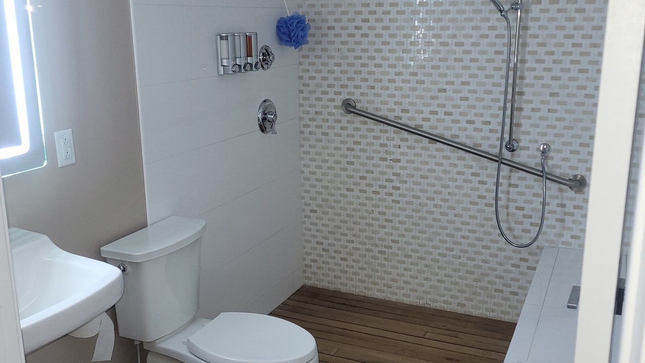 Photo of Bathroom in Northwest Raleigh