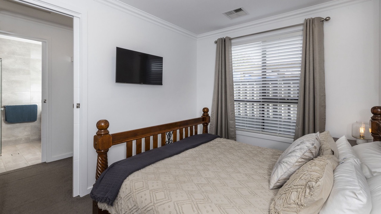 Photo of Bedroom in Christies Beach