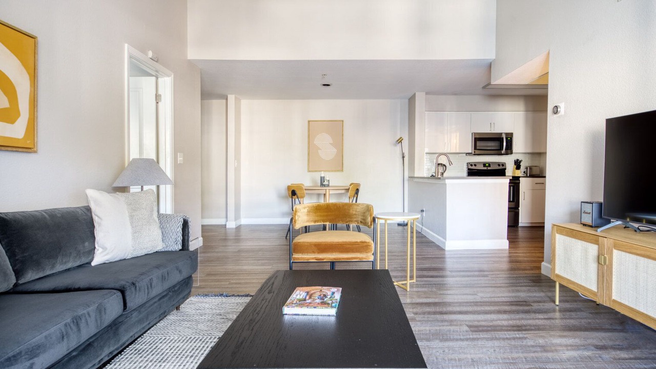 Photo of Livingroom in Sunnyvale
