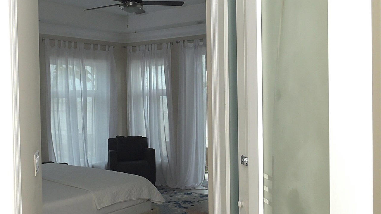 Photo of Bedroom in Coral Harbour