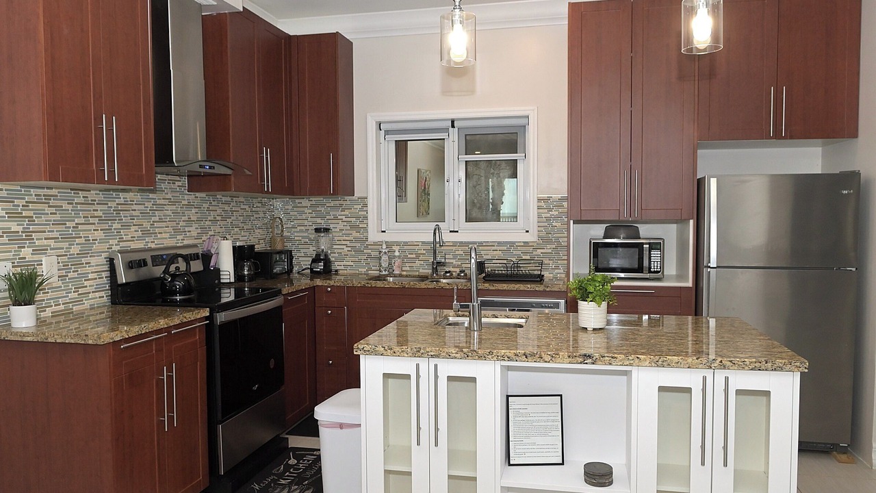 Photo of Kitchen in Coral Harbour