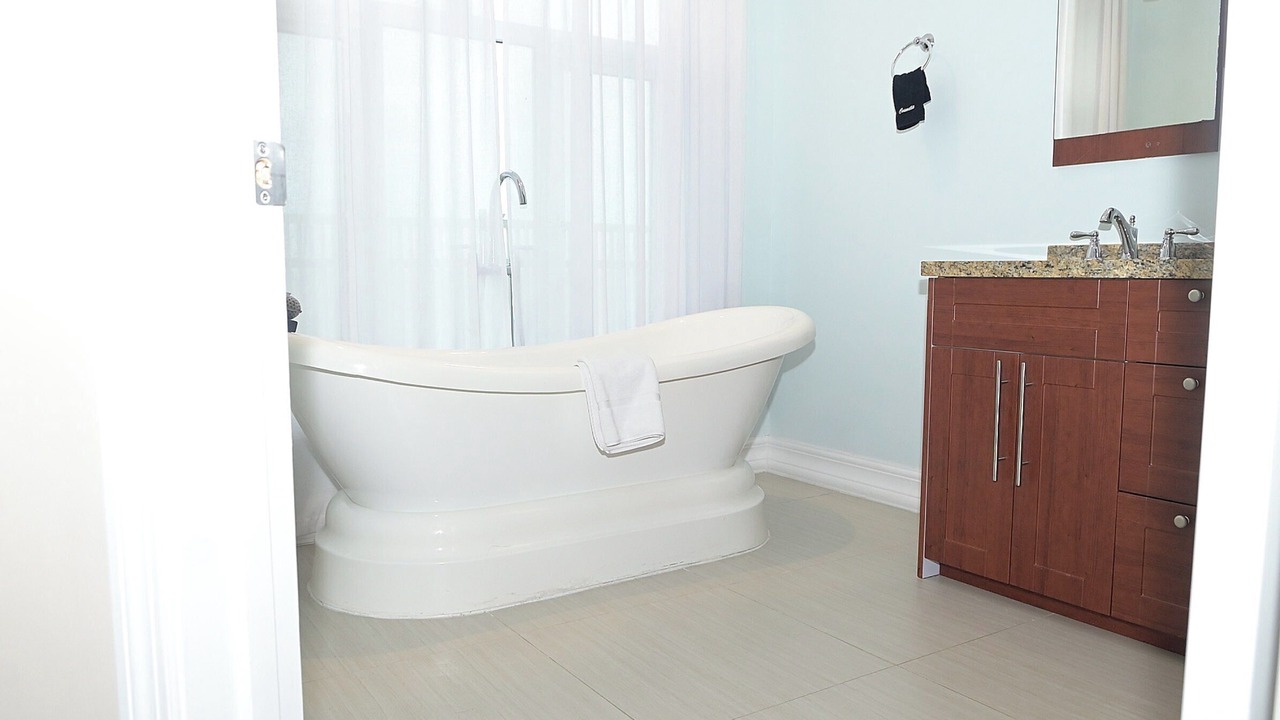 Photo of Bathroom in Coral Harbour