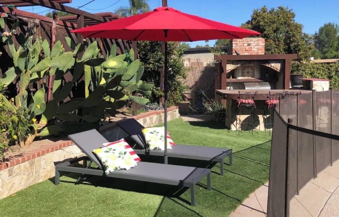 Photo of Outdoor in Woodland Hills