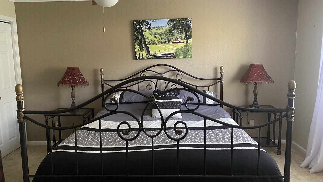 Photo of Bedroom in Sutter Creek