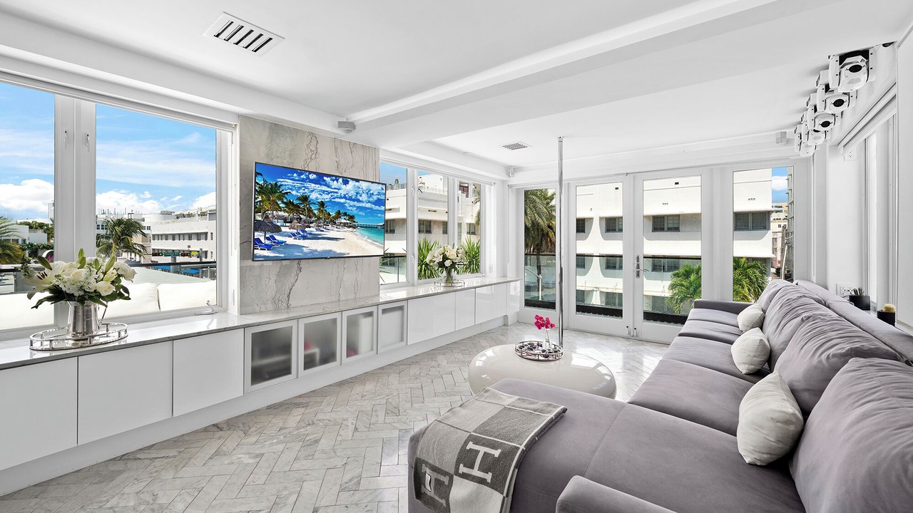 Photo of Patio Balcony in South Beach