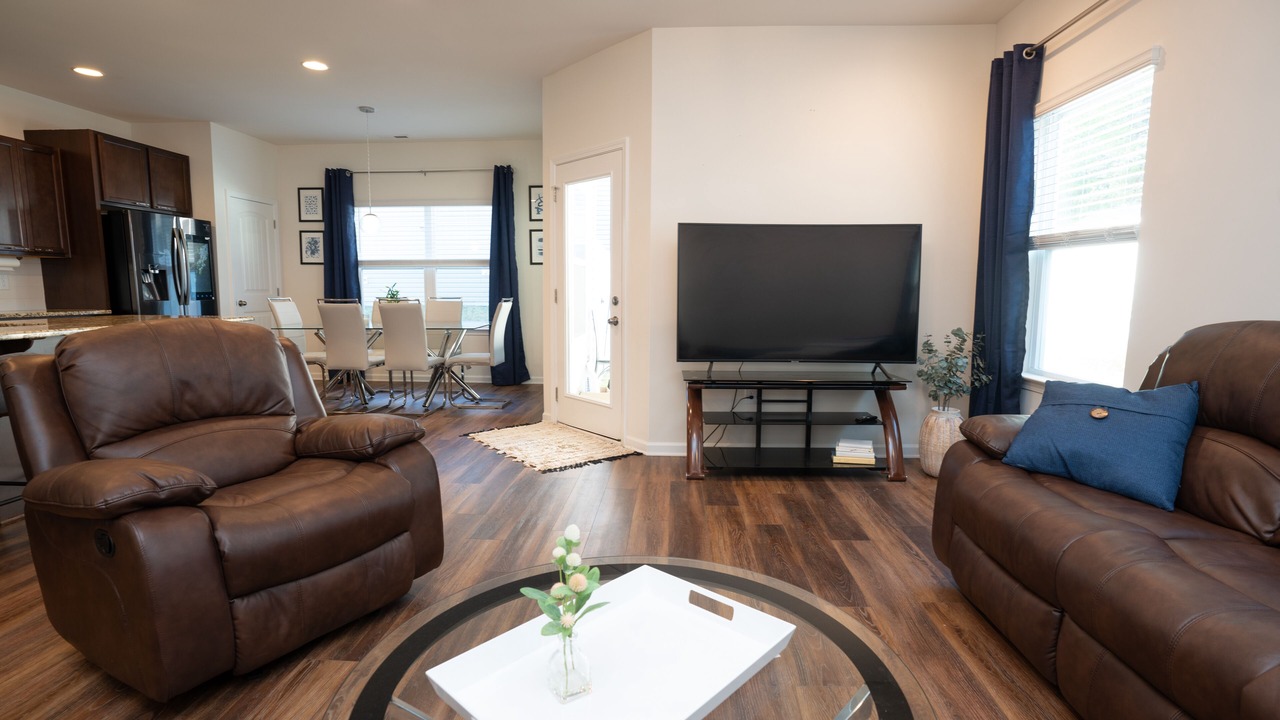 Photo of Livingroom in Southeast Raleigh
