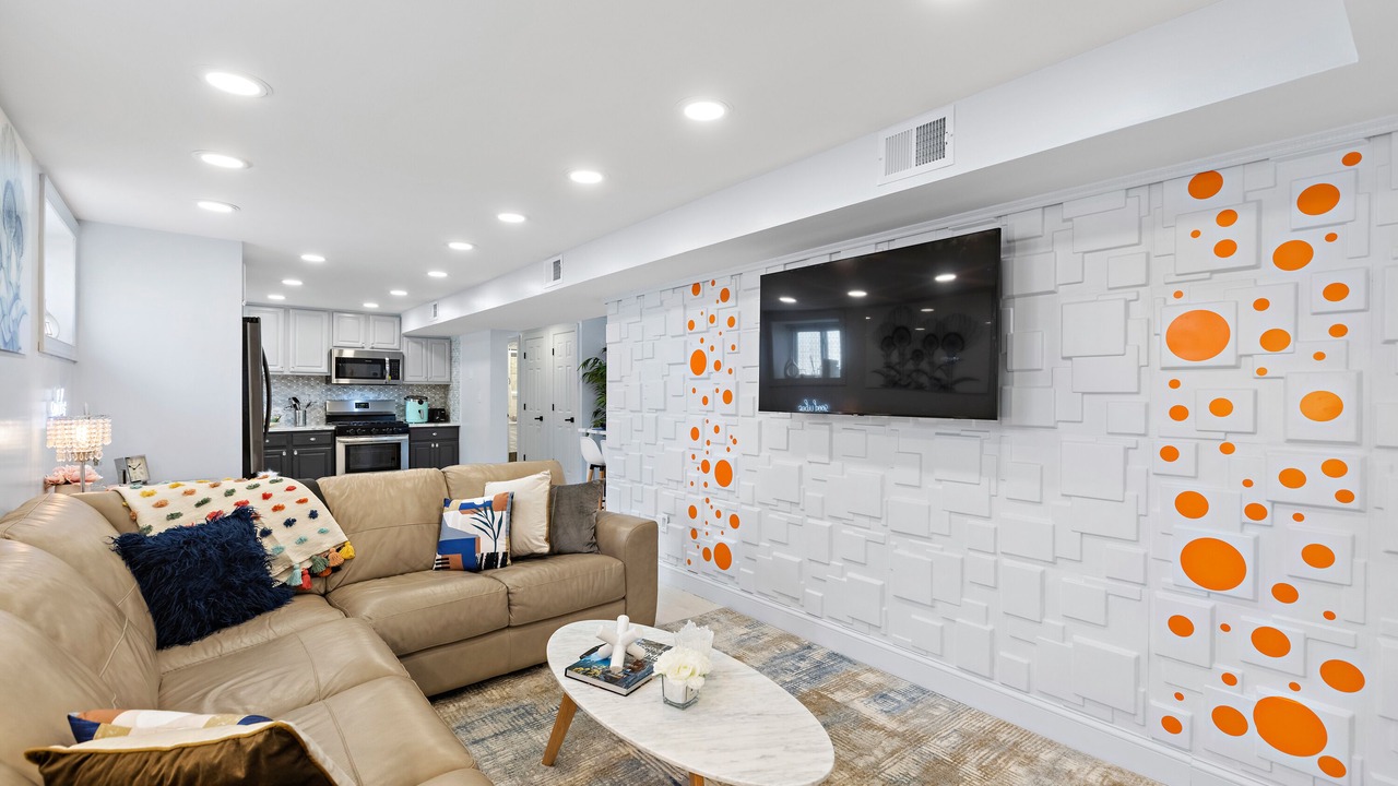 Photo of Livingroom in Constable Hook