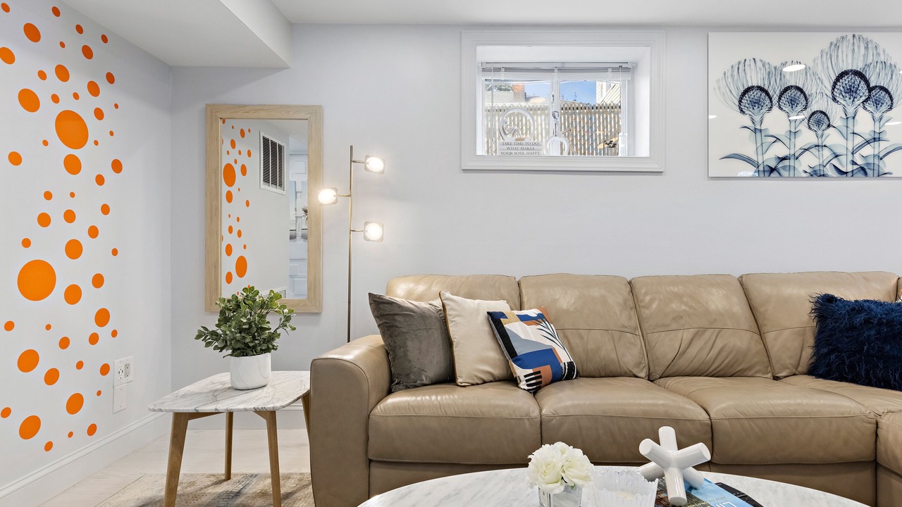 Photo of Livingroom in Constable Hook