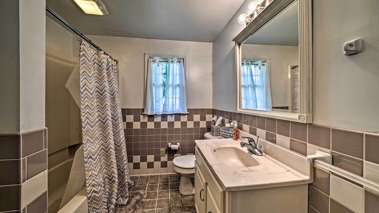 Photo of Bathroom in Edinboro