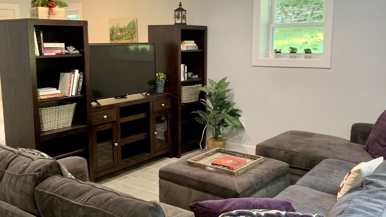 Photo of Livingroom in Lewisboro