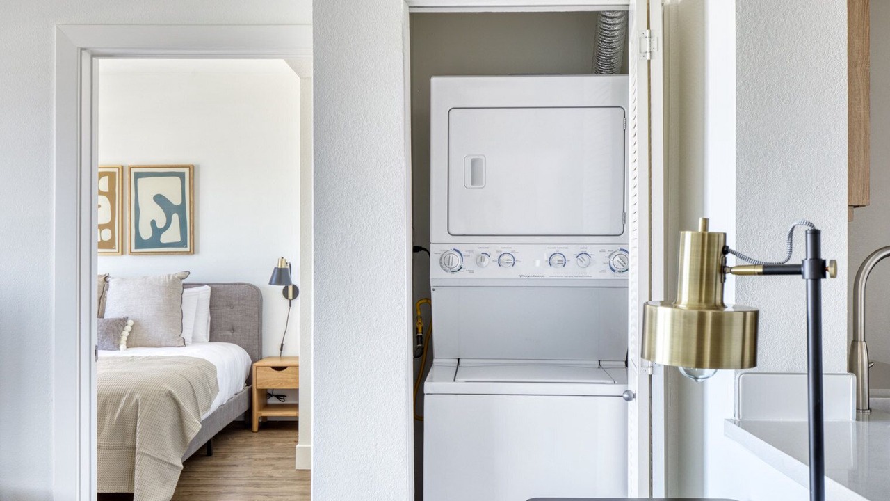 Photo of Bedroom in NoHo Arts District