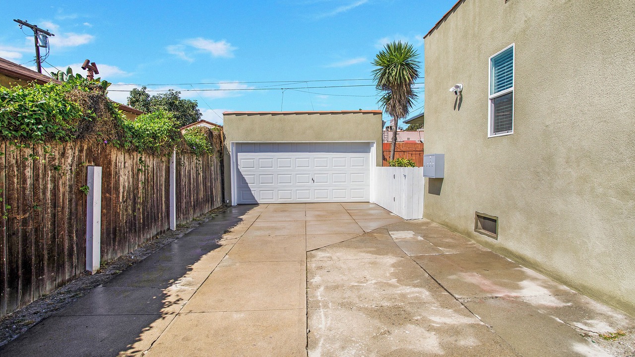 Photo of Outdoor in West Los Angeles