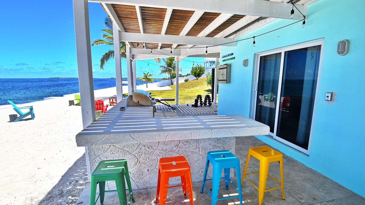 Photo of Patio Balcony in Lubbers Quarters Cay