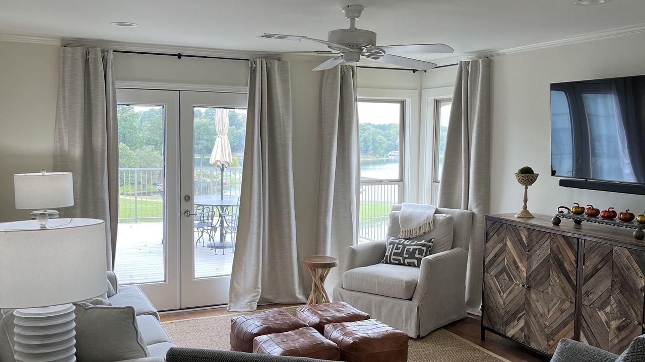 Photo of Livingroom in Northport