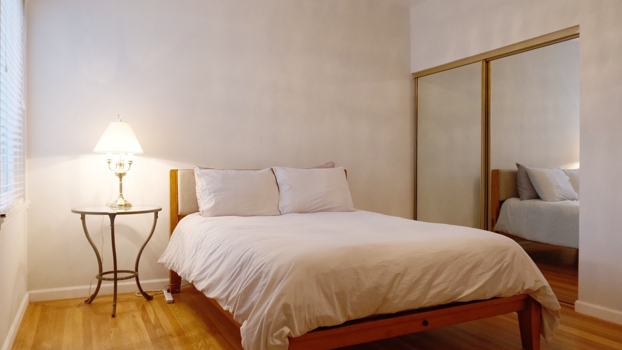 Photo of Bedroom in Outer Richmond