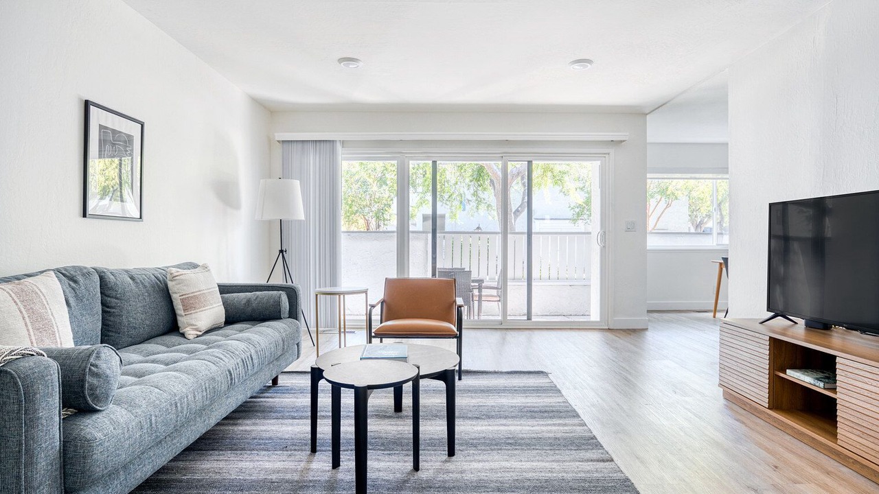 Photo of Livingroom in Cupertino