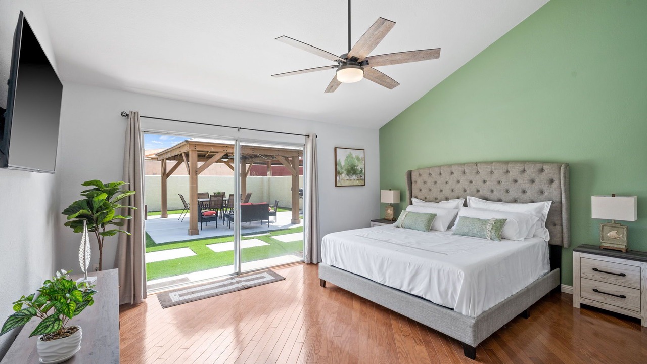 Photo of Bedroom in Bermuda Dunes