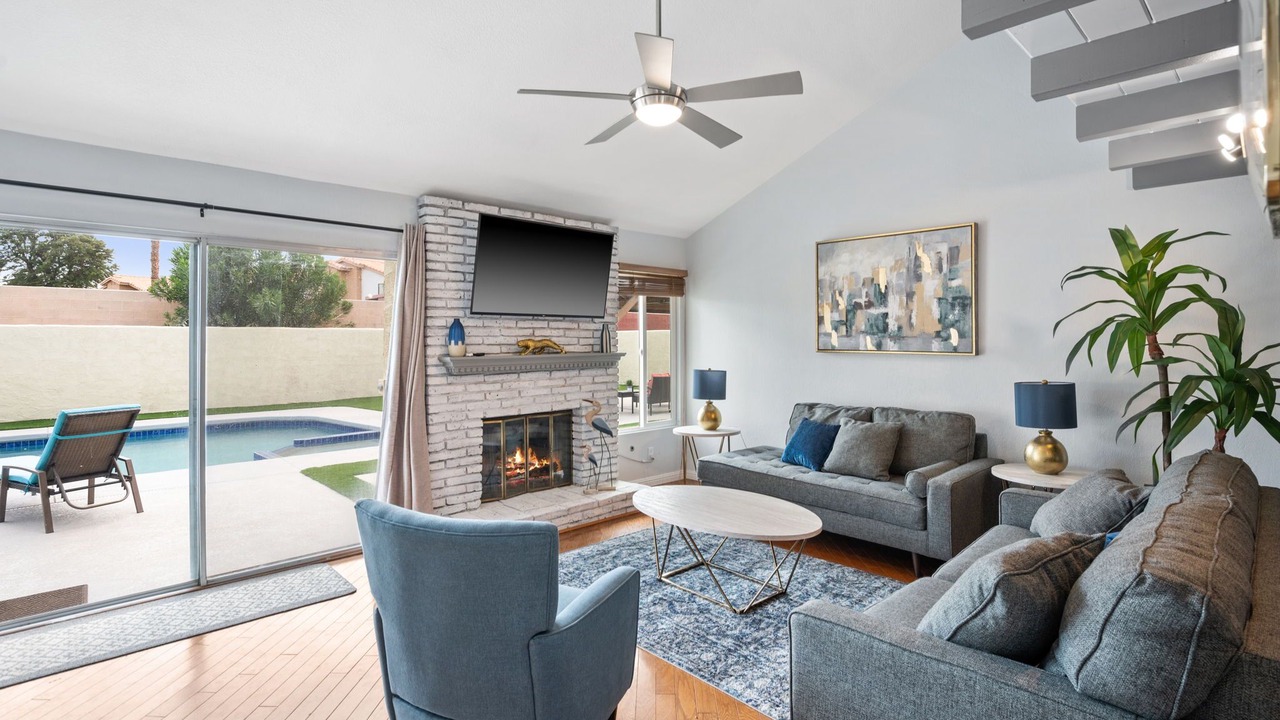 Photo of Livingroom in Bermuda Dunes