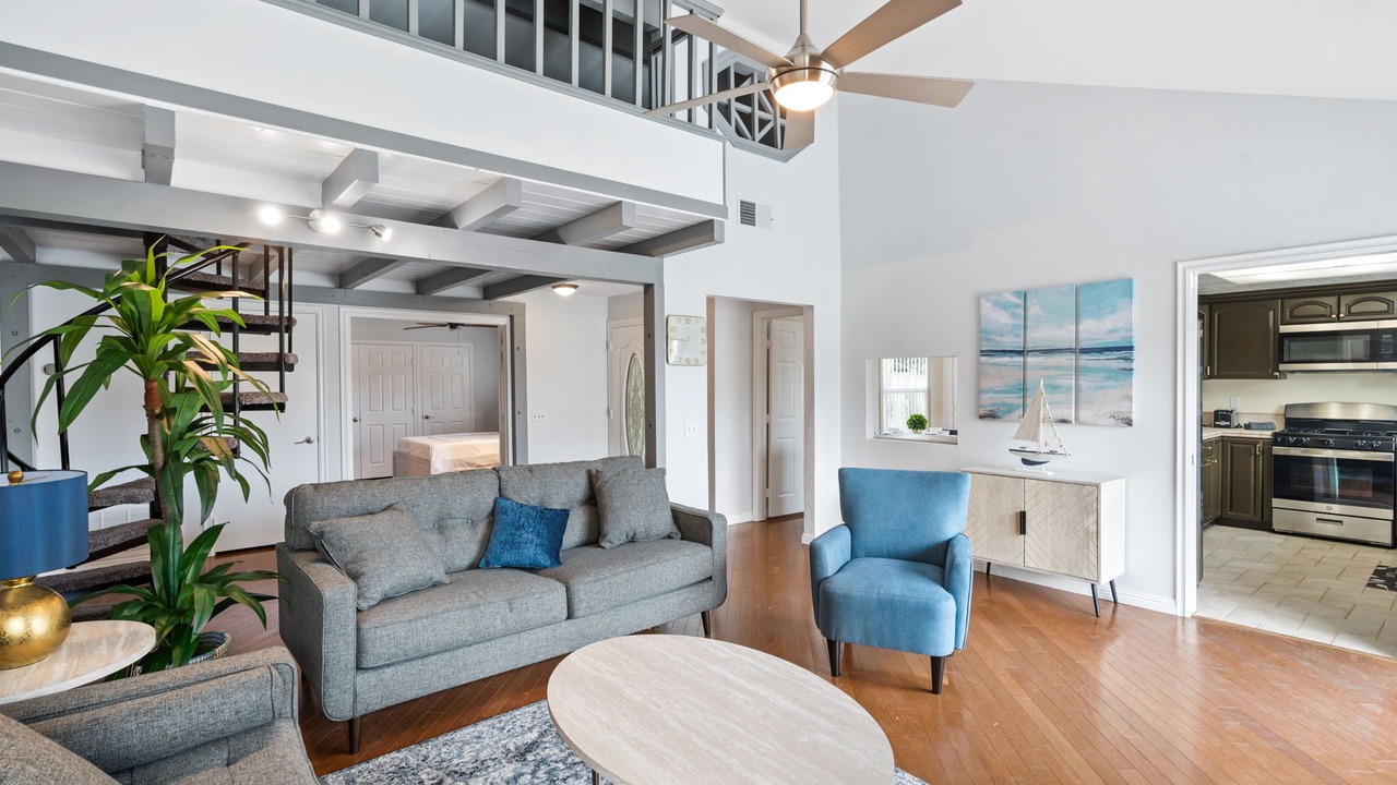 Photo of Livingroom in Bermuda Dunes