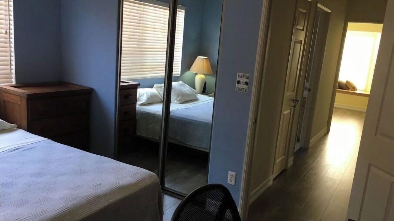 Photo of Bedroom in Mar Vista