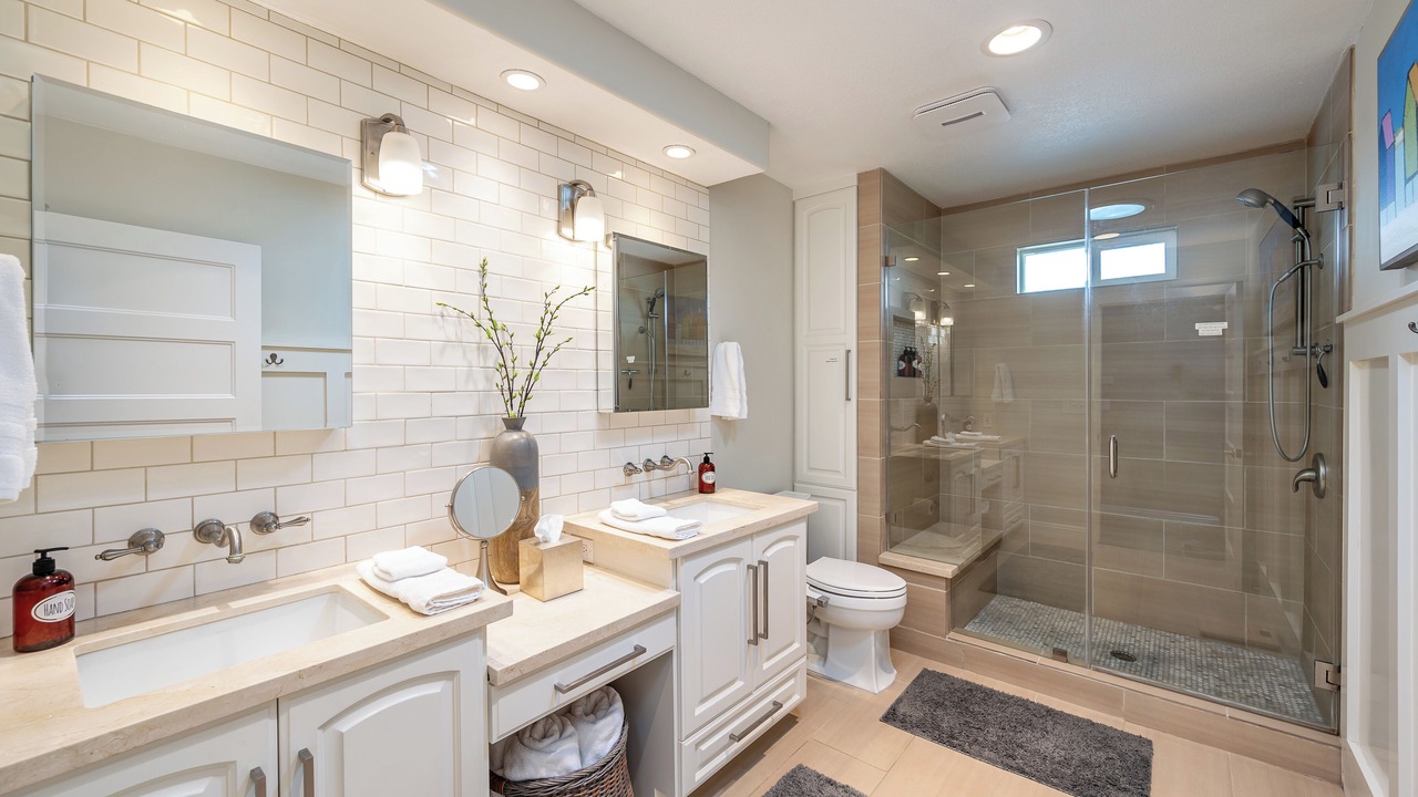 Photo of Bathroom in Santa Ana